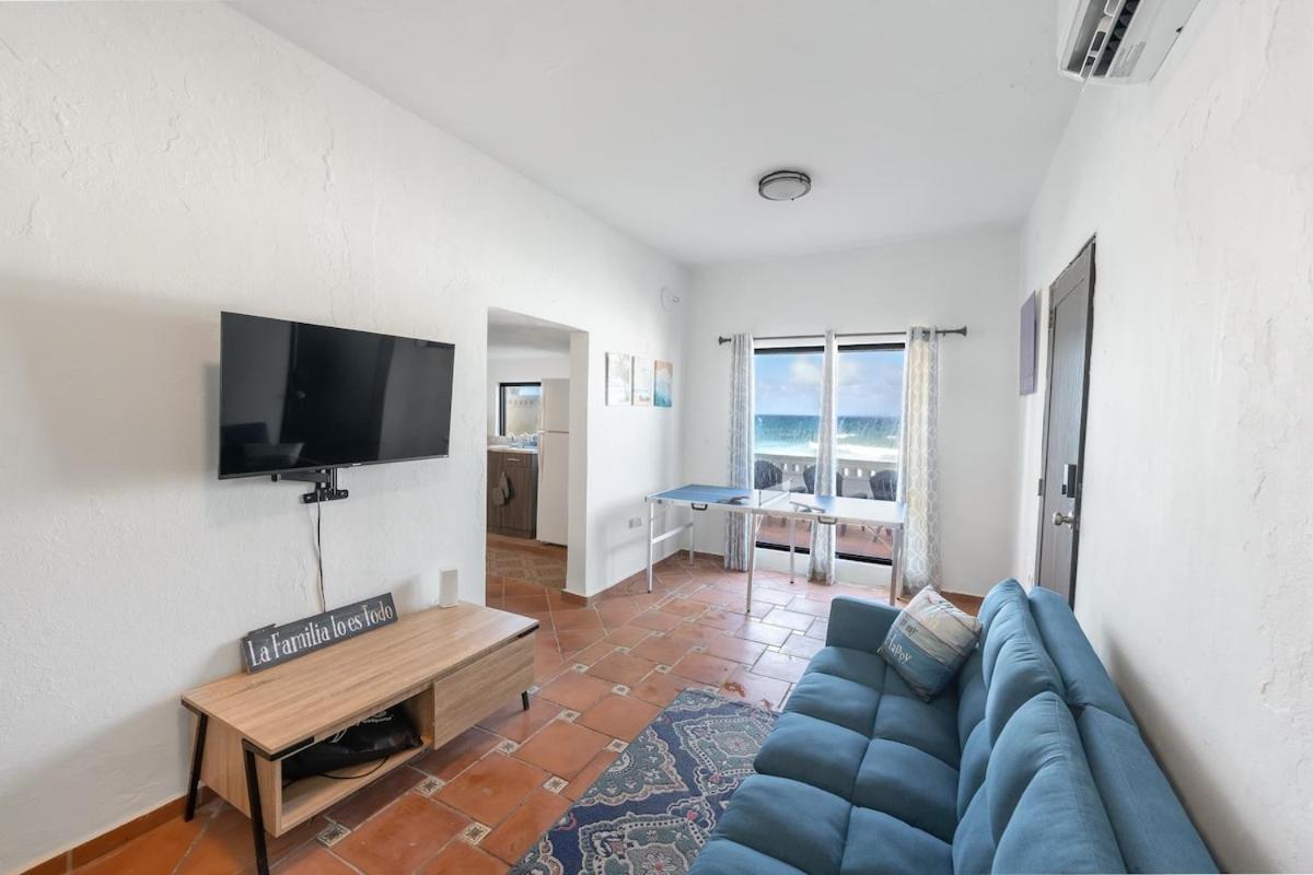 4 Bedroom Kikita Beach Villa Oceanfront W Pool Dorado Extérieur photo