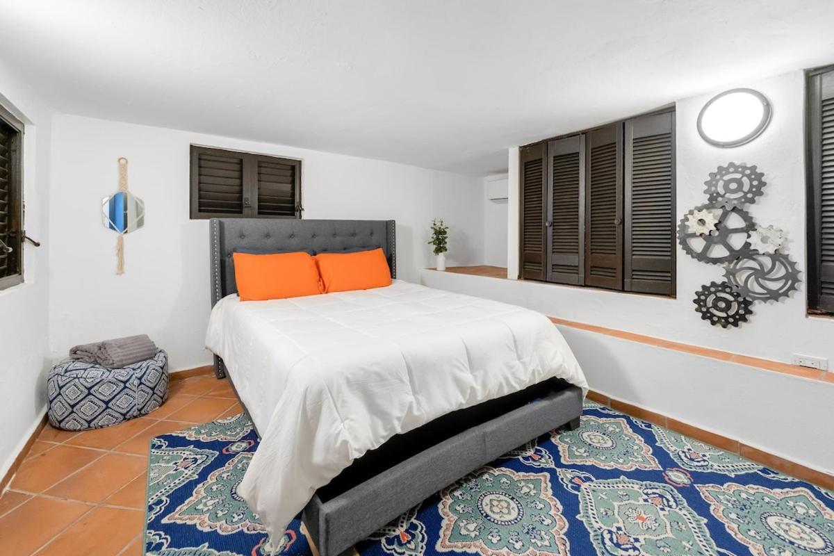 4 Bedroom Kikita Beach Villa Oceanfront W Pool Dorado Extérieur photo